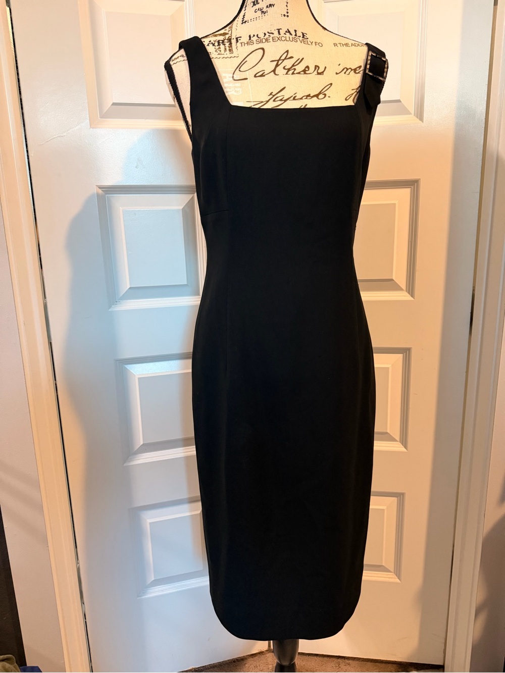 Carlisle Black Sheath Dress Size 2 Jeweled Buckle Square Neck Cocktail